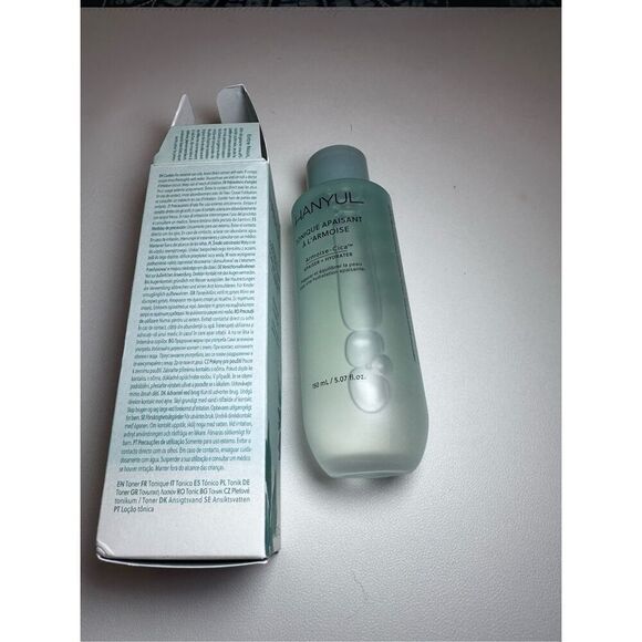 Hanyul Artemisia Soothing Toner with Centella Asiatica and Panthenol 150ml - Picture 2 of 6